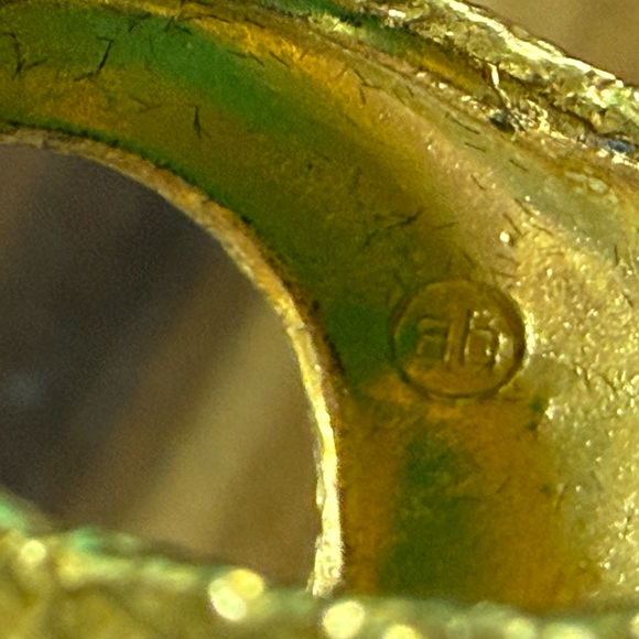 Alexis Bittar Gold and Green Crystal Ring - Picture 6 of 7